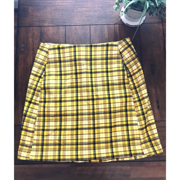 yellow plaid skirt urban outfitters